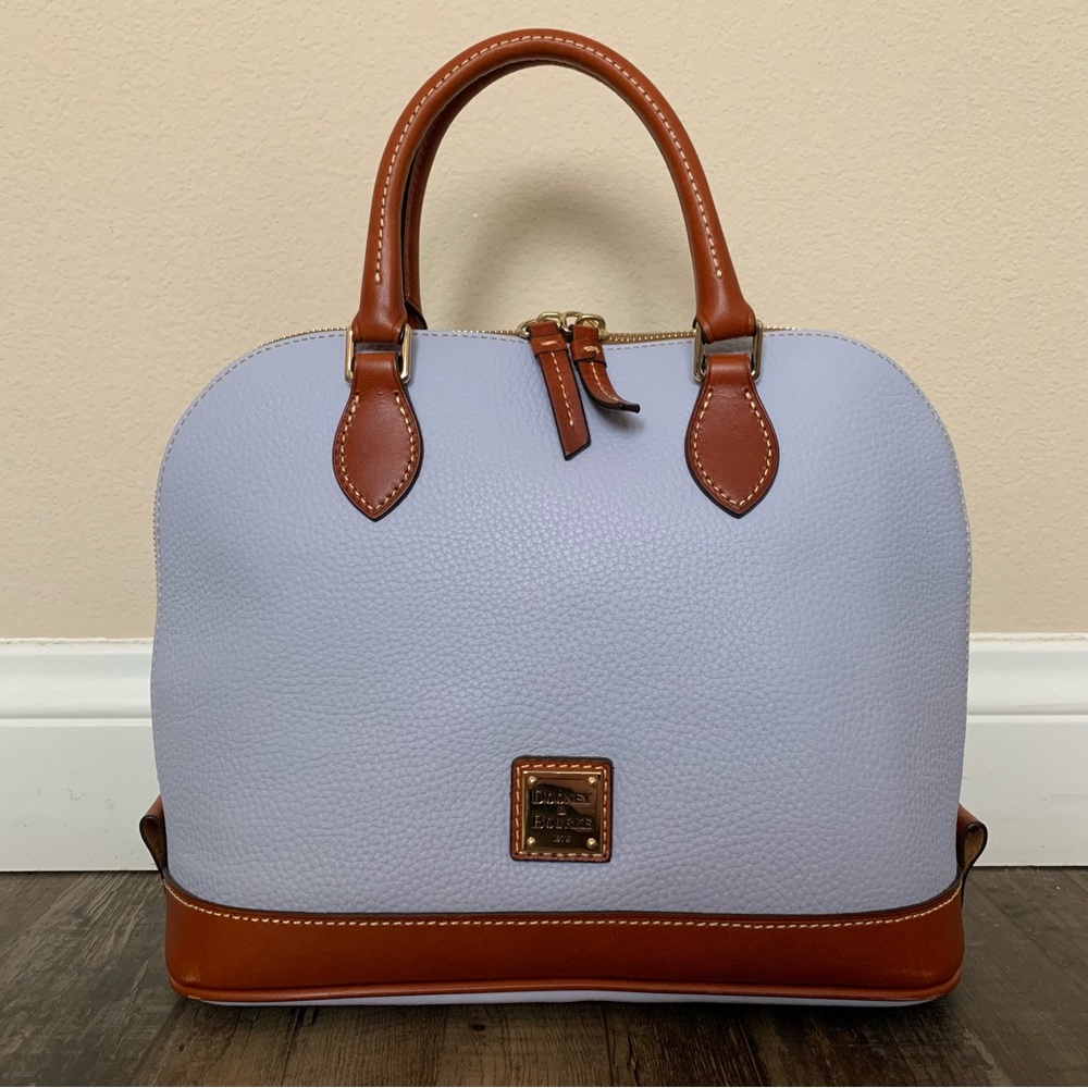 🆕 Authentic Dooney & Bourke Top Handle Bag